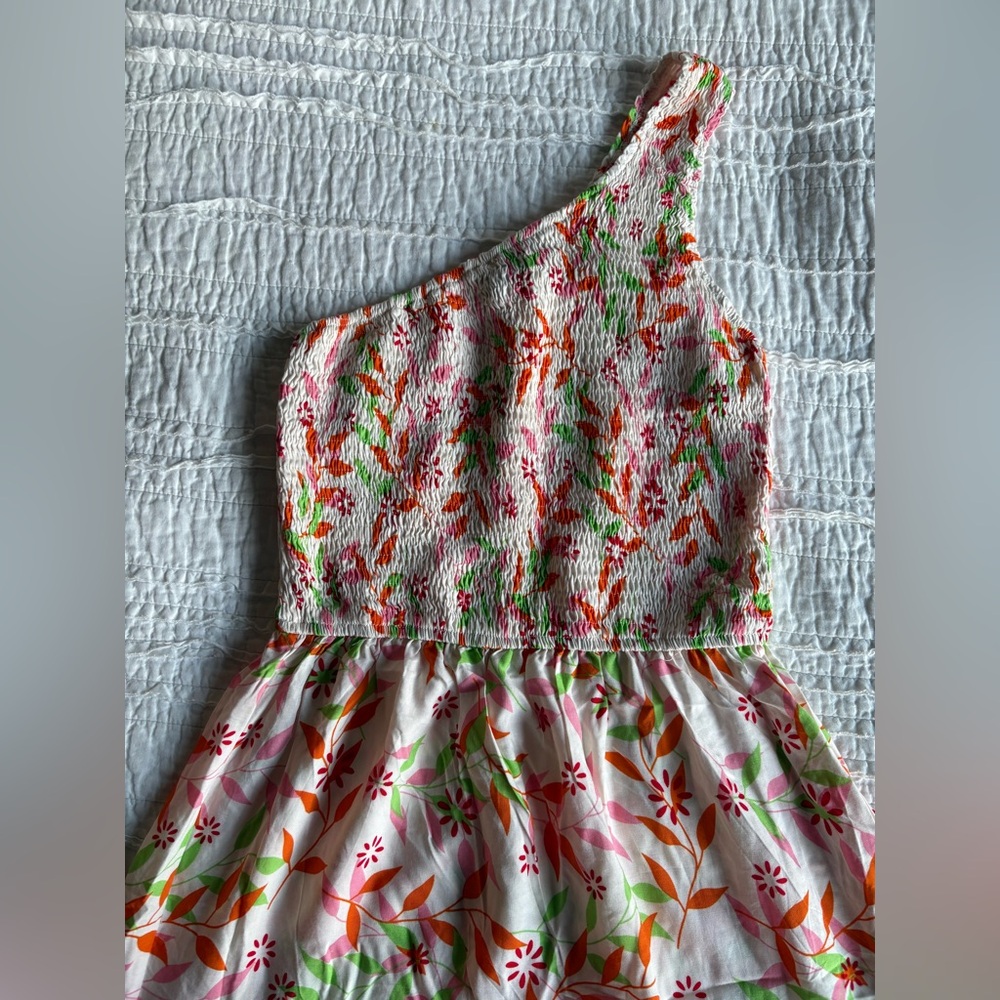 Zesica XS Floral One-Shoulder Dress - Romantic, feminine summer fun!